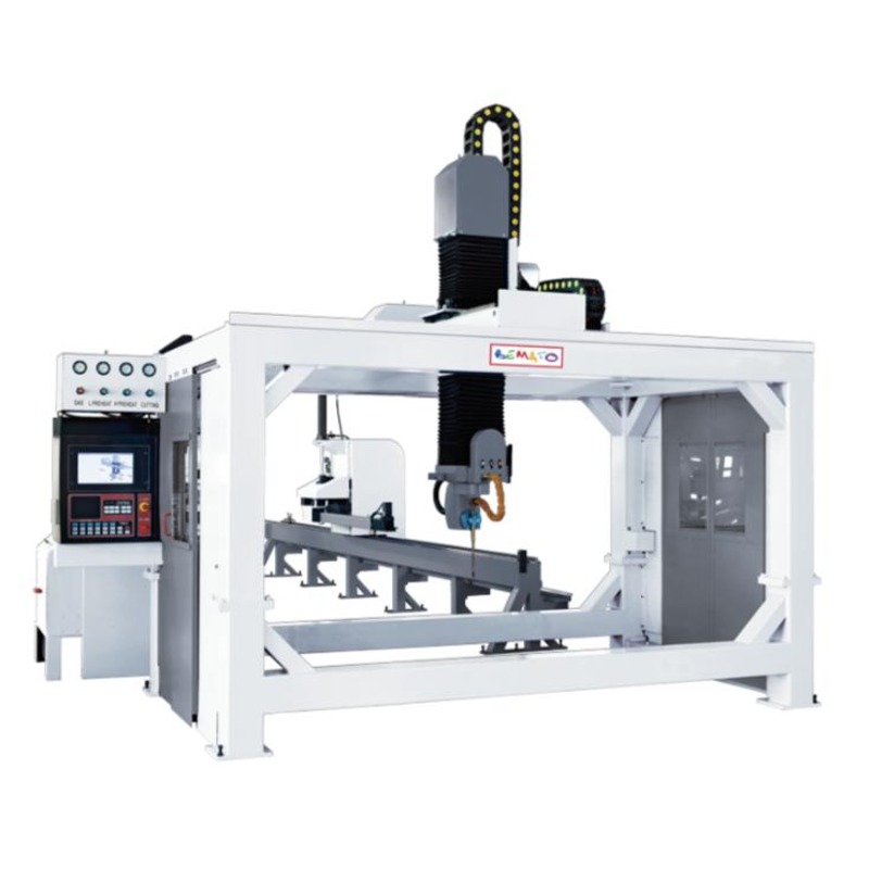 Machine de découpe et de perçage CNC
