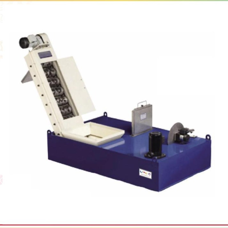 COOLANT SYSTEM WITH L-TYPE MAGNETIC ROLLER CONVEYORS