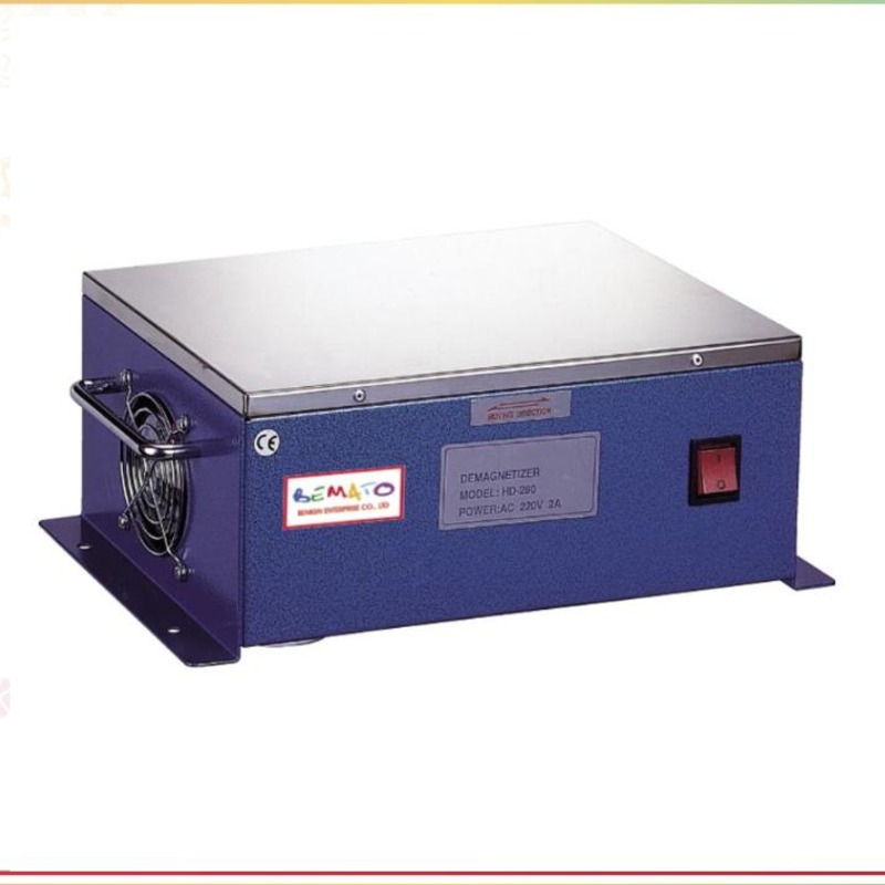 DEMAGNETIZER